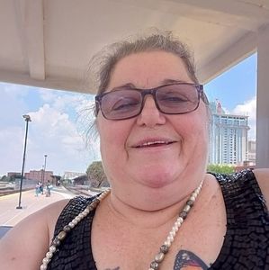 Meet your Posher, Misti